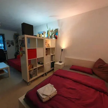 Apartment Eine Helle Und Gemuetliche Munich